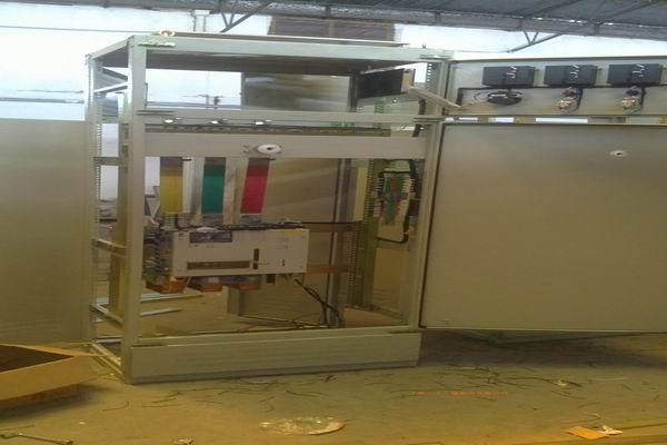 贵溪控制柜-进口3683讲讲电动闸阀控制柜怎